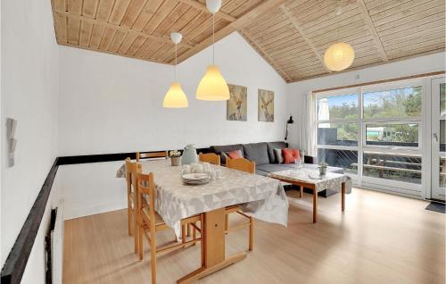 Ristinge House | Nice Home In Humble With Wifi