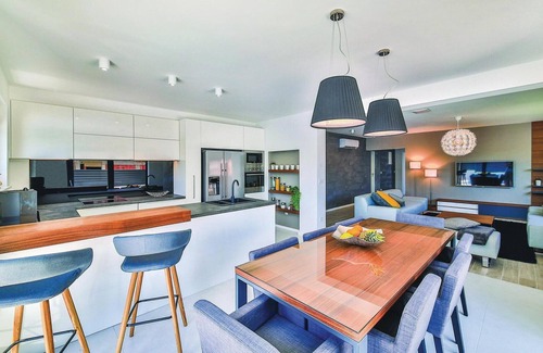 Kastel Novi House | Nice home in Kastel Novi