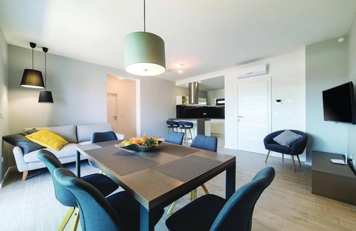 Kastel Novi House | Nice home in Kastel Novi