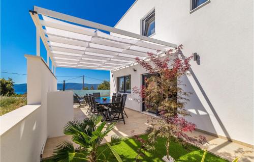 Linardici House | Nice Home In Linardici With Wifi