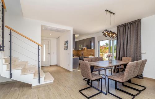 Linardici House | Nice Home In Linardici With Wifi