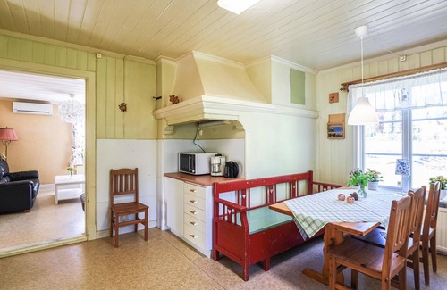 Munkedal House | Nice home in Munkedal with lake view