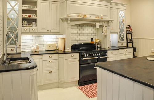 Segmon House | Nice home in Segmon with kitchen