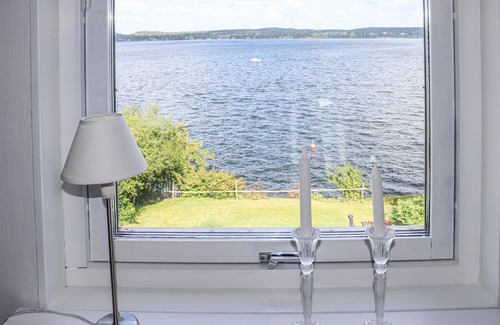 Tranas House | Nice home in Tranås with kitchen