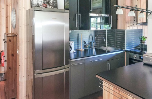 Kviteseid House | Nice home in Vrådal with kitchen