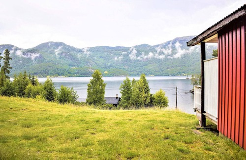 Kviteseid House | Nice home in Vrådal with kitchen