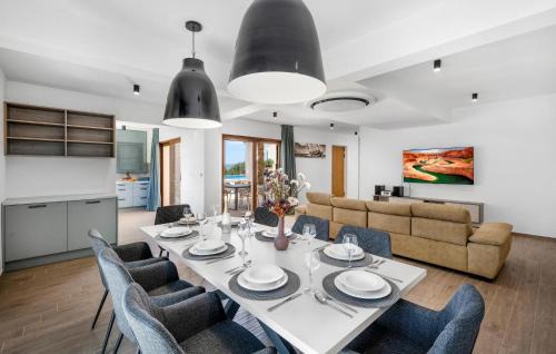 Zaboric House | Nice Home In Zaboric With Wifi