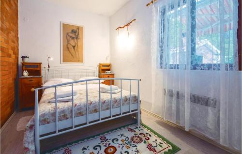 Zrnovnica House | Nice Home In Zrnovnica