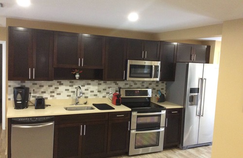 North Andrews Gardens House | Nice House 10 minutes away from the beach.