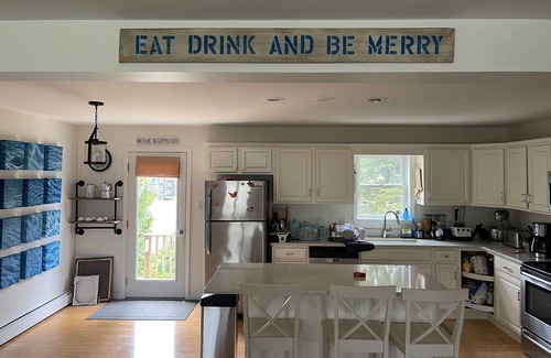 Oak Bluffs House | Nice house, great location - Oak Bluffs!