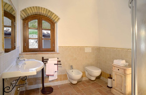 Montecatini Val di Cecina Other | Nice apartment of 65 square meters a typical Tuscan farm building, nice finish.