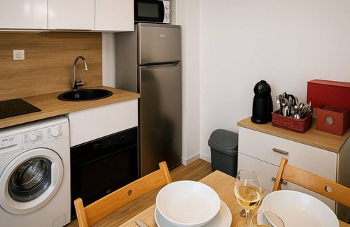 Les Lecques Apartment | Nice studio with terrace near the beach