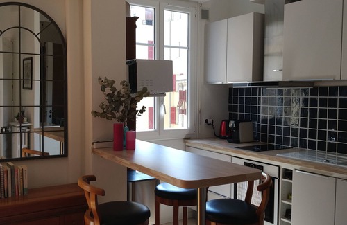Gambetta Apartment | Nice studio with balcony in the heart of Gambetta
