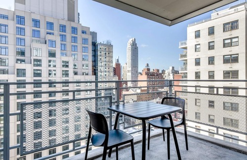Upper East Side Apartment | Nice UES 1BR w/Gym & pool, by Blueground
