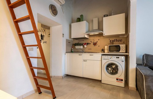 Rione XI Sant'Angelo Apartment | Nice vacation apartment in the middle of the eternal city of Rome.