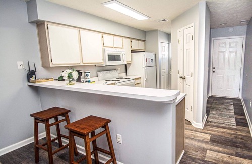 Carolina Forest Condo | !Nicely decorated 2Br/2Ba gated condo with waterway views, tennis and more!