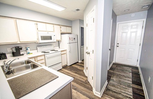 Carolina Forest Condo | !Nicely decorated 2Br/2Ba gated condo with waterway views, tennis and more!