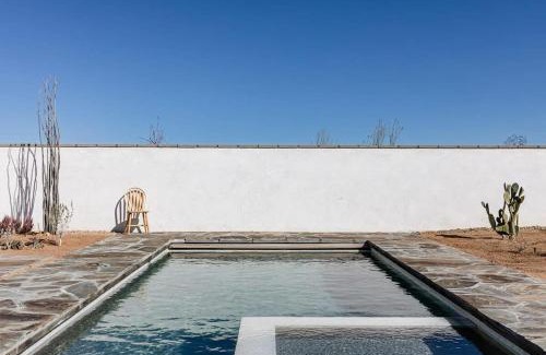 Yucca Valley House | Nickey Kehoe- Heiwa Cottage Pool and Spa
