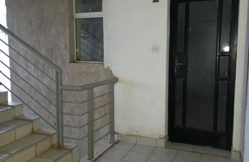 Riruta Apartment | Nicole's Cozy Studio Racecourse Gardens Apartments