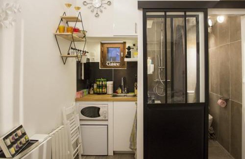 6th Arrondissement Apartment | Nid du Parc - Parfait 1 personne