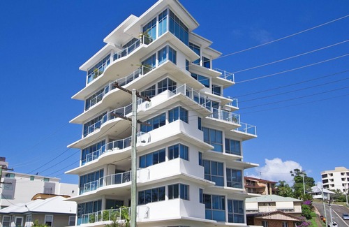 Tweed Heads Apartment | Nielsen on the Park Unit 1a - 2 Bedroom unit on the ground floor with large patio area and Wi-Fi Inc