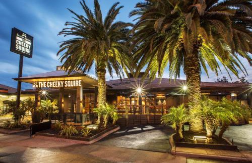 Frankston Hotel | Nightcap at The Cheeky Squire