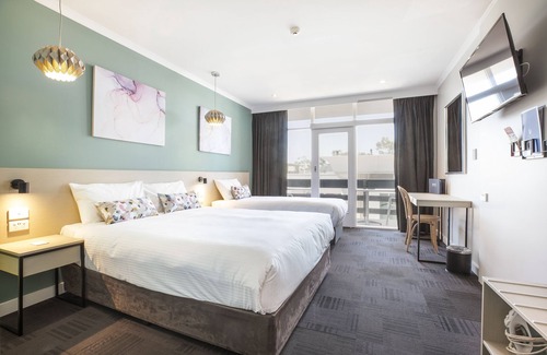 Glenelg North Hotel | Nightcap at Watermark Glenelg