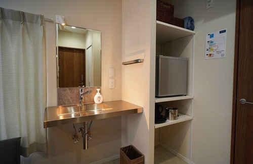 Niijima House | Niijima Guesthouse Etcetra can accommodate up to/Niijimamura Tokyo