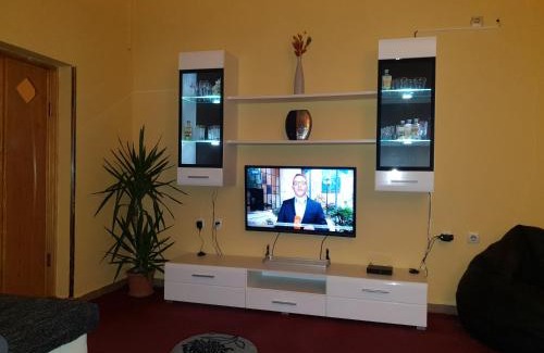 Gradiska Apartment | Nik-Rom apartman