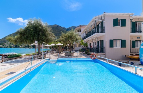 Nikiana Apartment | Nikiana Club - Studio 4 Apartment with Sea View, Shared Pool & Wi-Fi