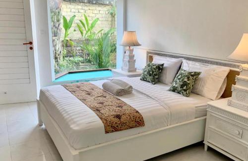Batubelig House | NIKINIKO Beach House by Lolavillas - 100mts to the beach
