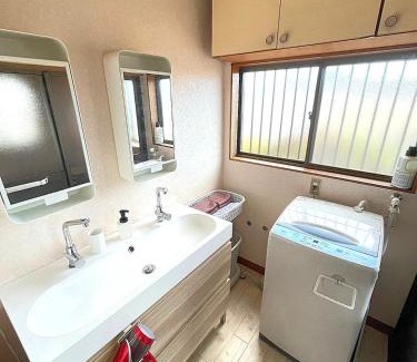 Nikko Apartment | Nikko Station-Side Towa STAY 日光駅まで3分一軒家丸貸し民泊の宿