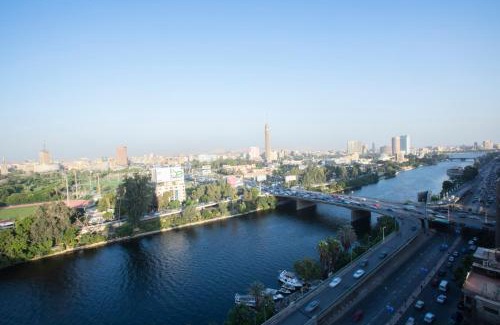 Al Duqqi Hotel | Nile Guardian Hotel