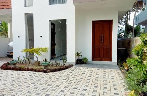 Godagama Apartment | Nilwala Gate wetland Stay