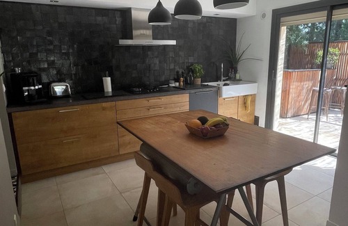 Les 3 Ponts House | Nimes in the heart of the scrubland, large mazet renovated with private pool.
