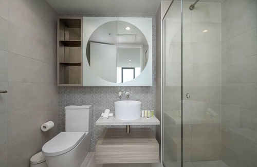 Port Melbourne Apartment | Nine Elm Port Melbourne 702