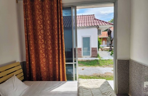 Nong Nam Daeng Hotel | Nipa House Khoayai Villa