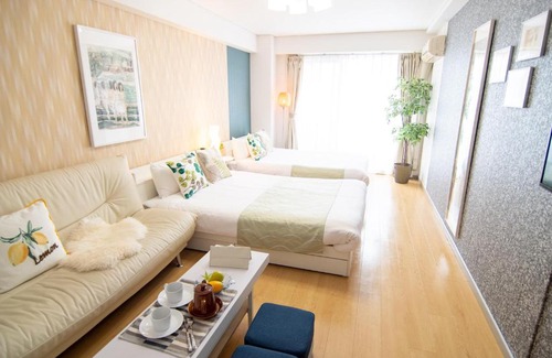 Namba Apartment | Nippombashi Art Hotel 705