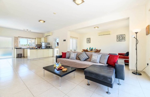 Protaras Villa | Nireas Seaview Villa - A stunning 3bedroom Villa in Cape Greco