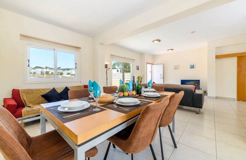 Protaras Villa | Nireas Seaview Villa - A stunning 3bedroom Villa in Cape Greco