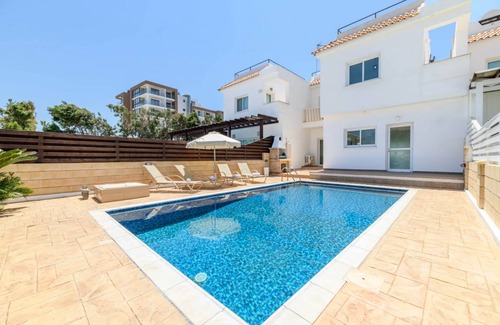 Protaras Villa | Nireas Seaview Villa - A stunning 3bedroom Villa in Cape Greco
