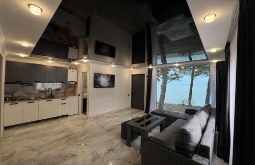 Sevan Apartment | Nirvana Lake View