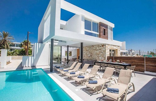 Ayia Napa Villa | Nissi Cube 4 KB4