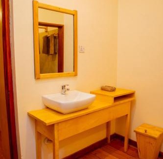 Karatu Hotel | Njiapanda Tented Lodge & Safari