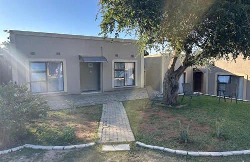 Mbombela House | Nkandla Yethu Guest House