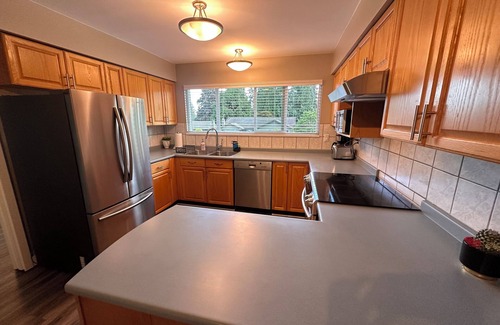 Blueridge House | nnSerene Nature Retreat, in a beautiful neighborhood