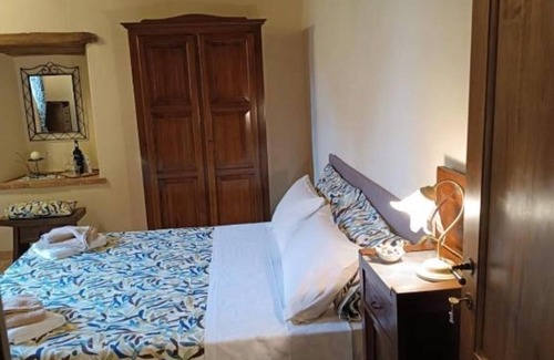 Radicondoli Other | No.1-Double room with garden view