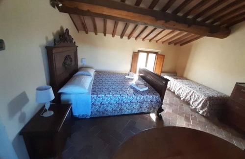 Radicondoli Other | No. 7- Large Double Room with separate entrance.