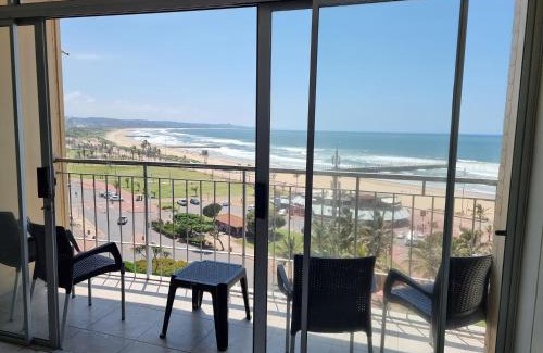 North Beach Apartment | NO: 75 WINDEMERE HOLIDAY FLAT