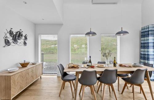 North Buckland House | No 8 The Vista, Willingcott, Woolacombe